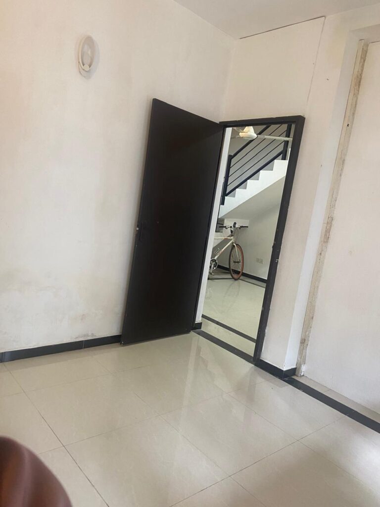 WhatsApp-Image-2025-11-18-at-17.31.49
